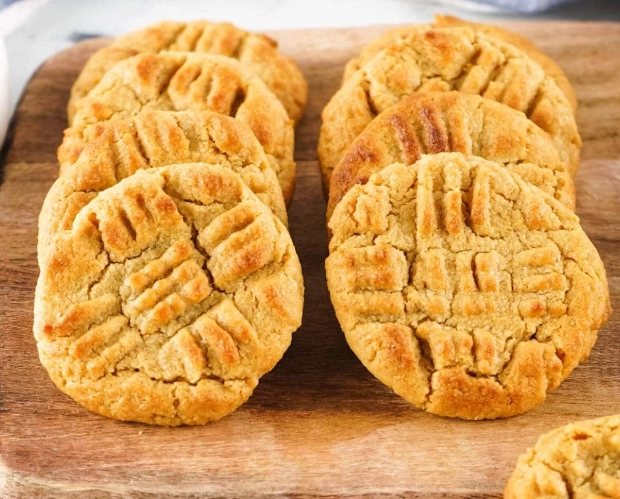 easy air fryer peanut butter cookies easy air fryer peanut butter cookies