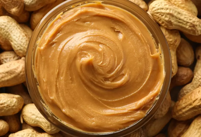 calories in peanut butter