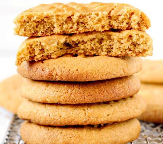 3 ingredient peanut butter cookies