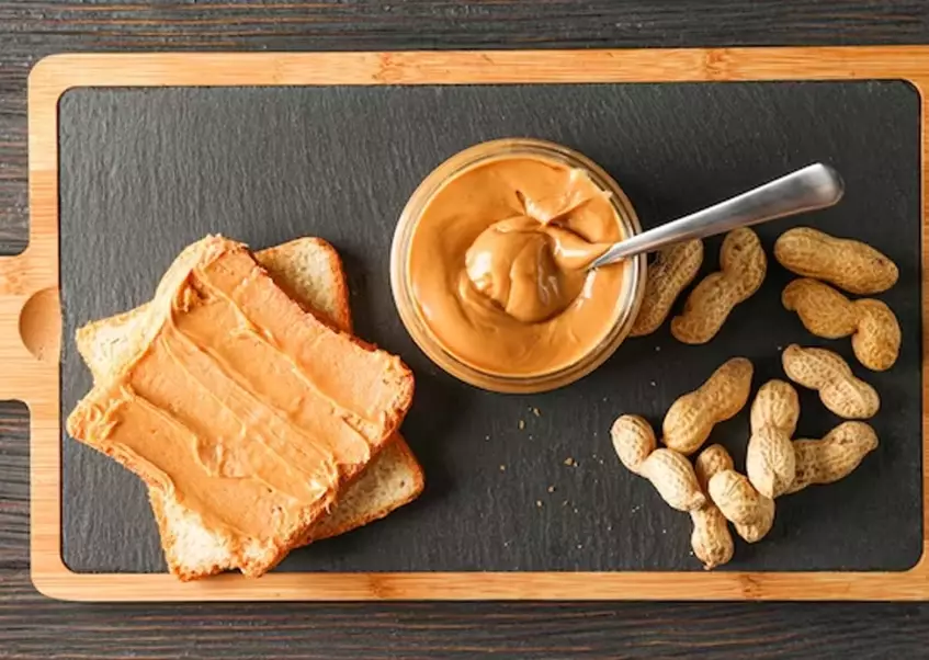 is peanut butter healthy