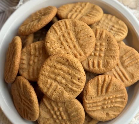 3 ingredient peanut butter cookies