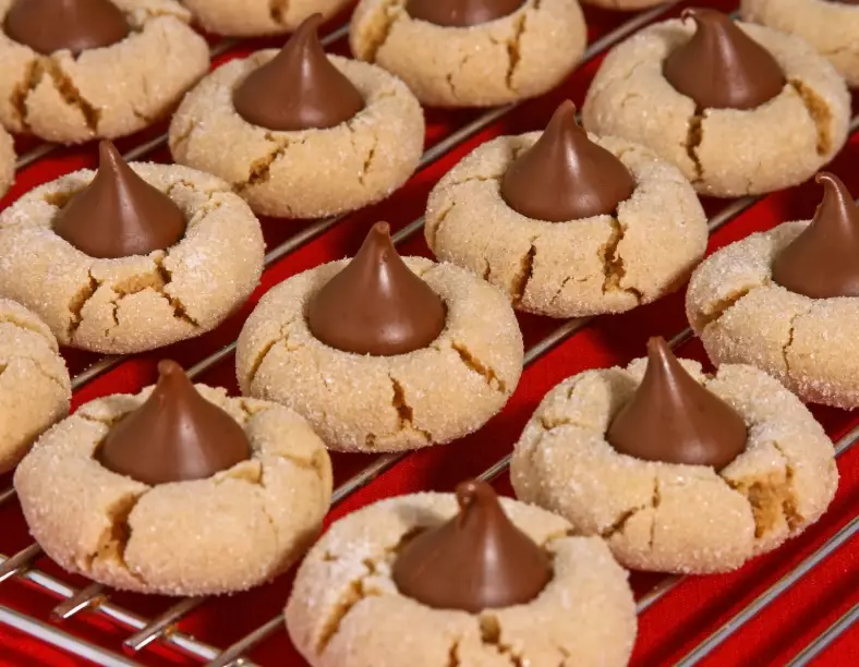 peanut butter blossoms recipe