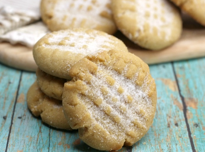 easy peanut butter cookies recipe easy peanut butter cookies recipe