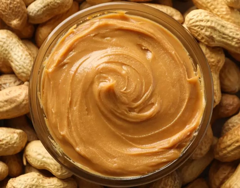 what's in peanut butter