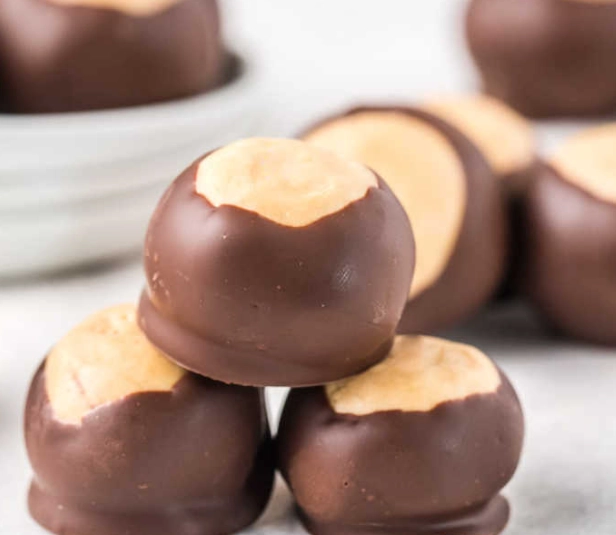 easy peanut butter buckeyes