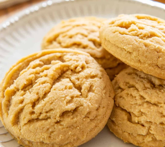chewy peanut butter cookies