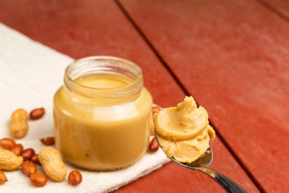 calories in a spoonful of peanut butter