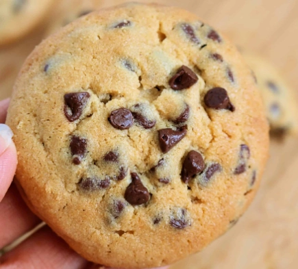 peanut butter chocolate chip cookies