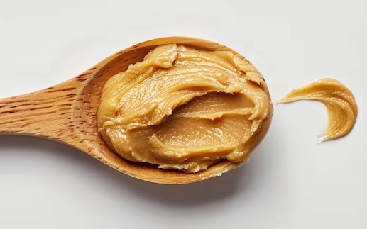 how many calories in a tablespoon of peanut butter