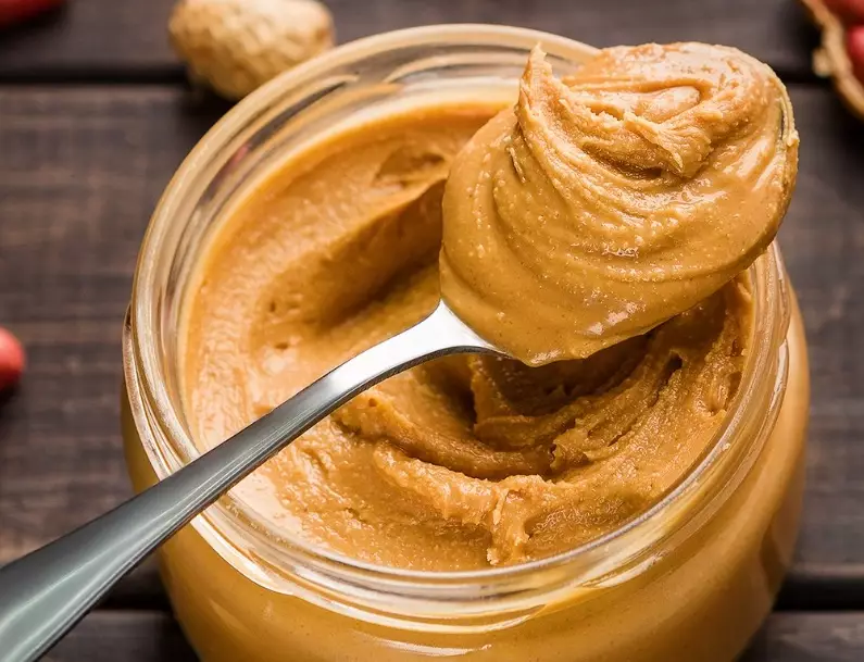 protein in peanut butter