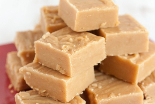no-bake marshmallow fudge no-bake marshmallow fudge